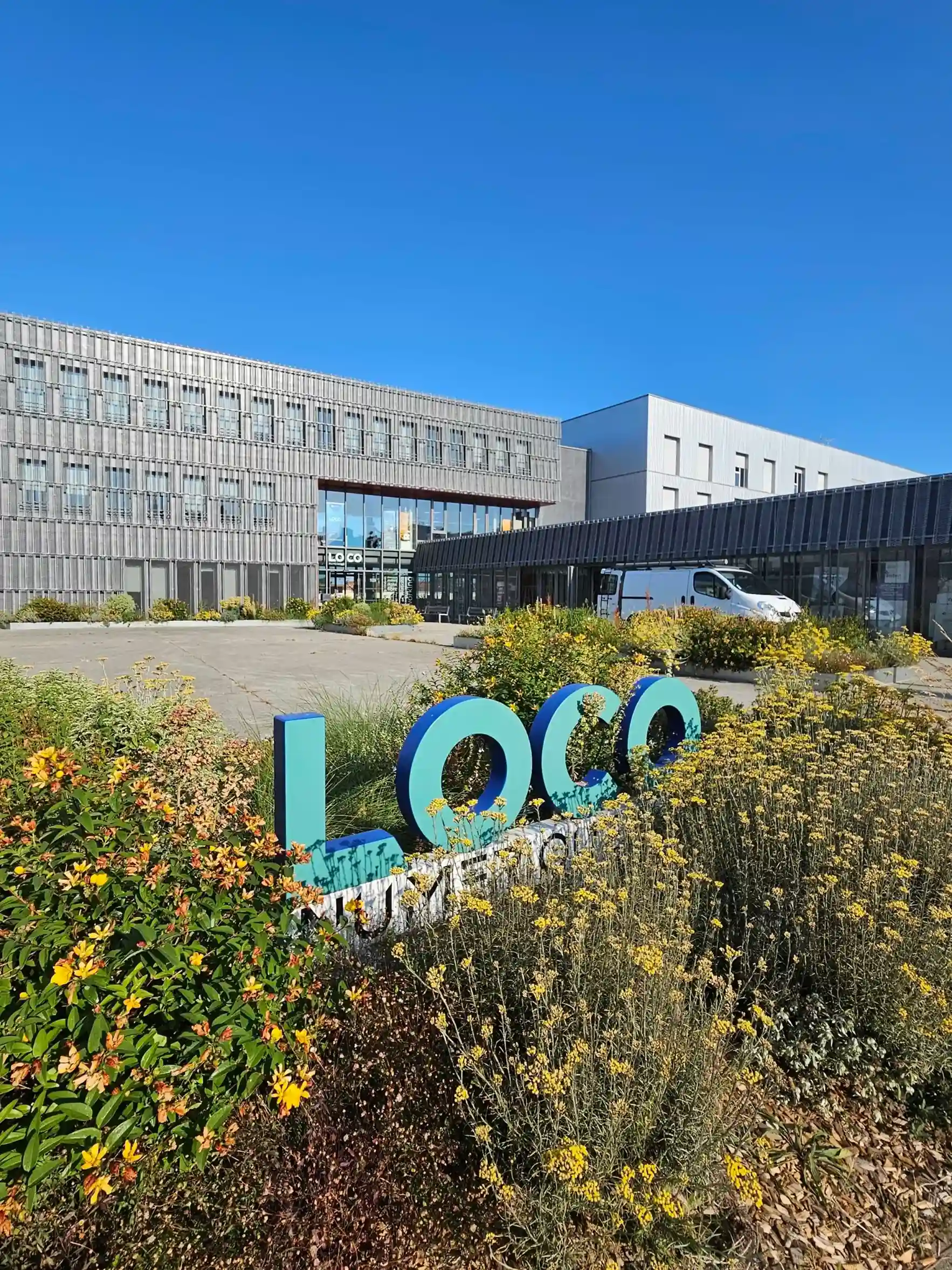 Devanture Loco numérique Com d'artisans